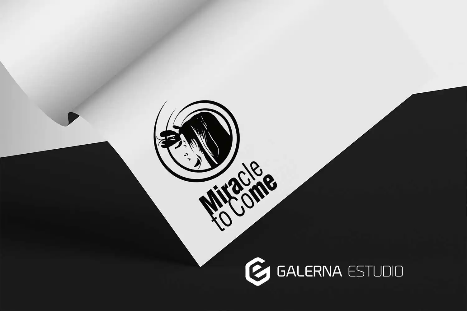 Diseño de logotipo marca de moda