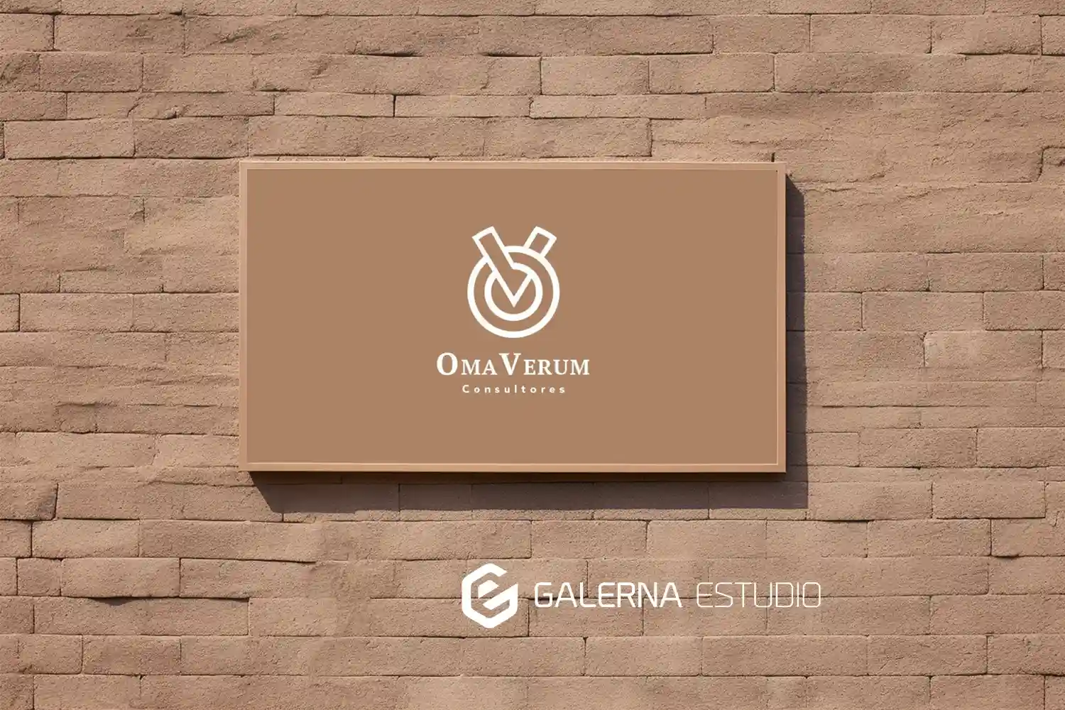 Creación logotipo empresa Omaverum