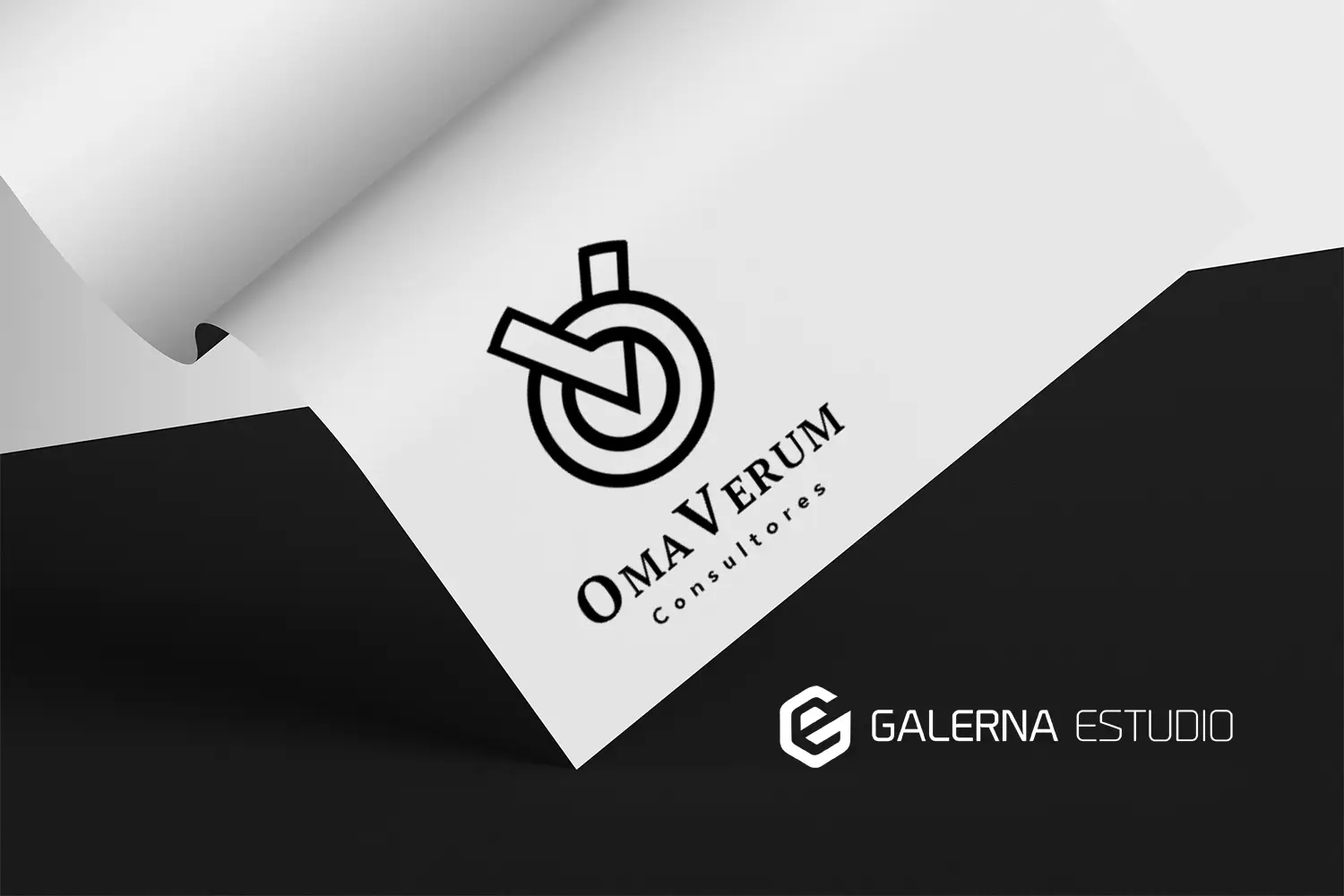 Diseño gráfico logotipo identidad corporativa Omaverum